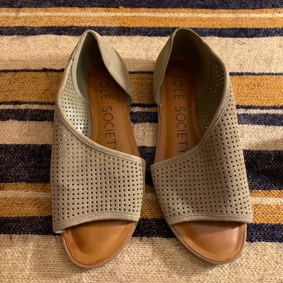 Sole Society Shoes - Sole Society Olive Green Perforated Open-Toe Mules